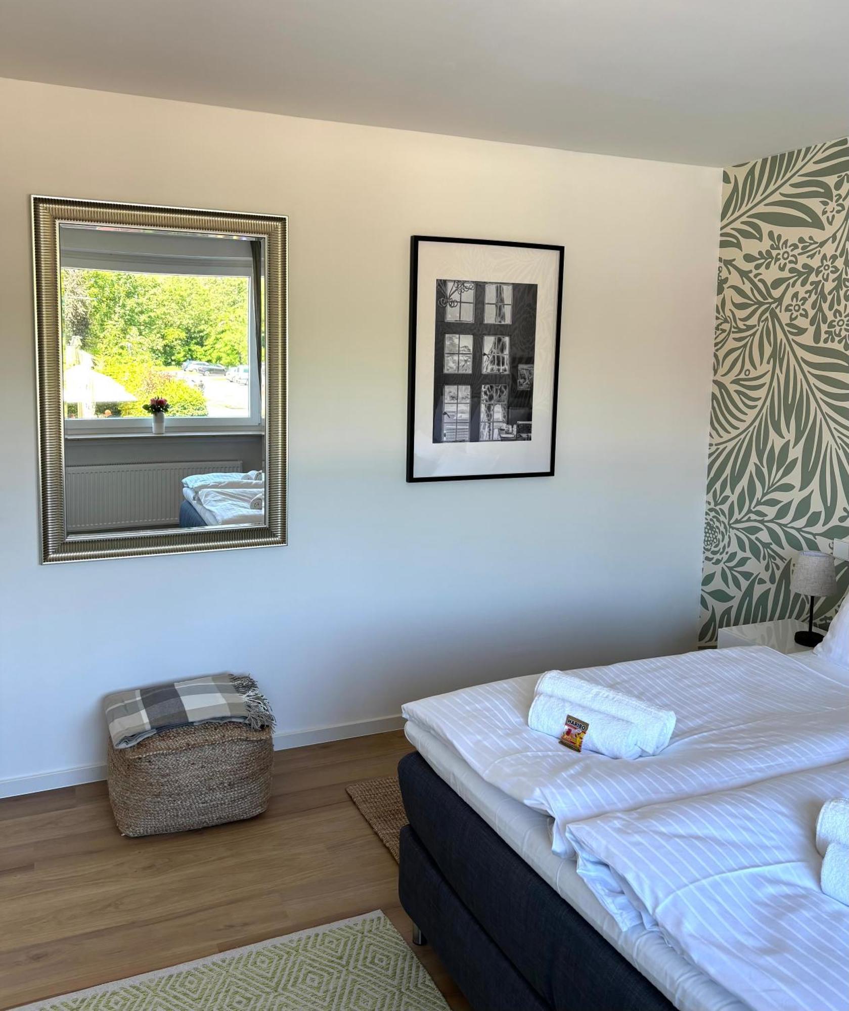 Gesamte Wohnung, Kueche, Parkplatz, Terrasse Bad Bellingen Luaran gambar