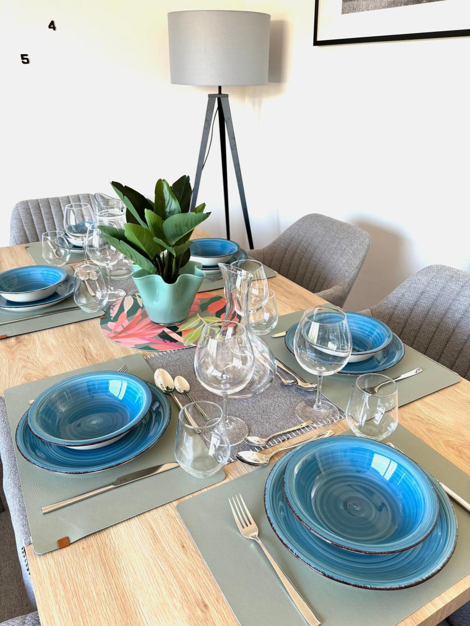 Gesamte Wohnung, Kueche, Parkplatz, Terrasse Bad Bellingen Luaran gambar