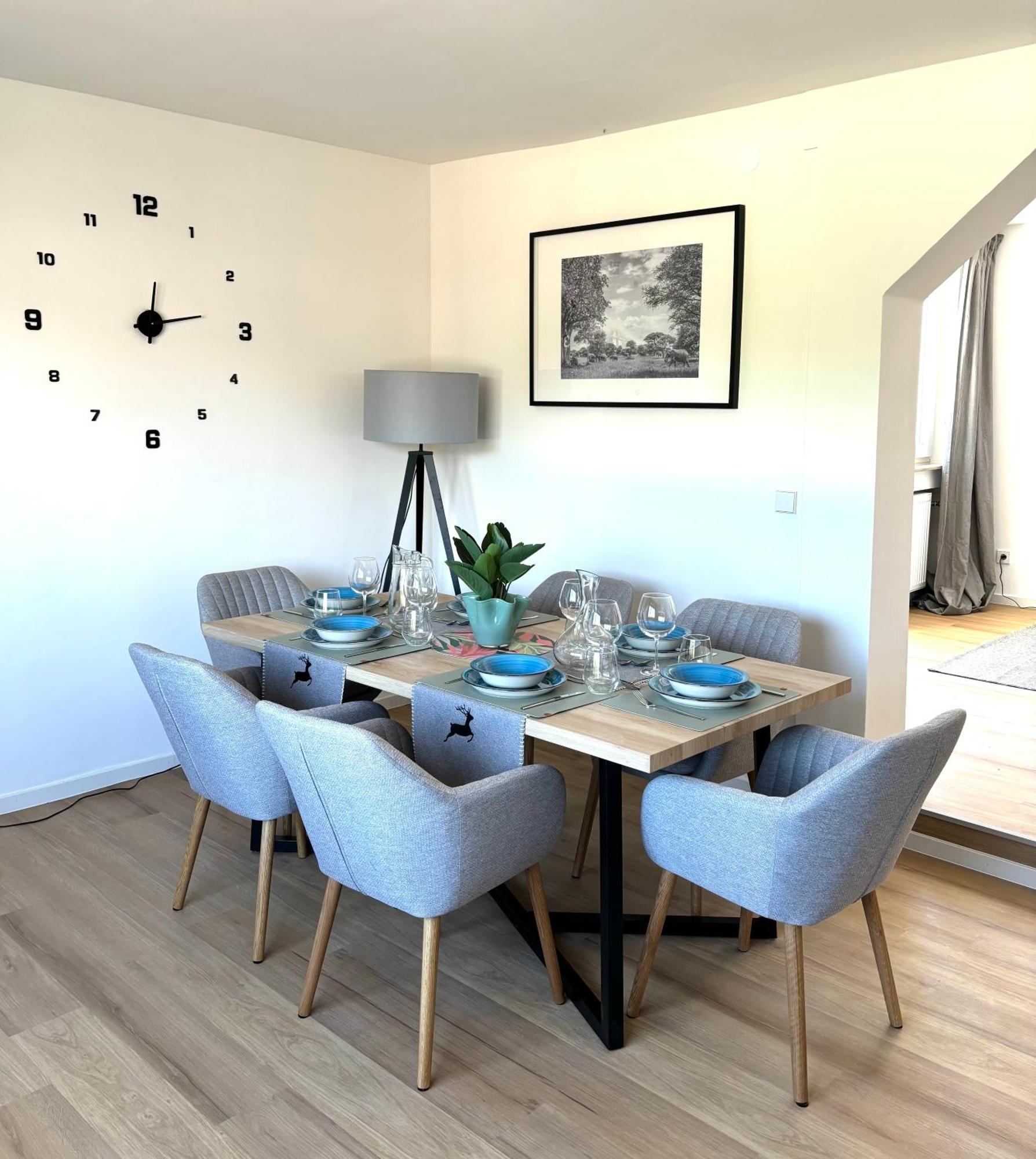 Gesamte Wohnung, Kueche, Parkplatz, Terrasse Bad Bellingen Luaran gambar