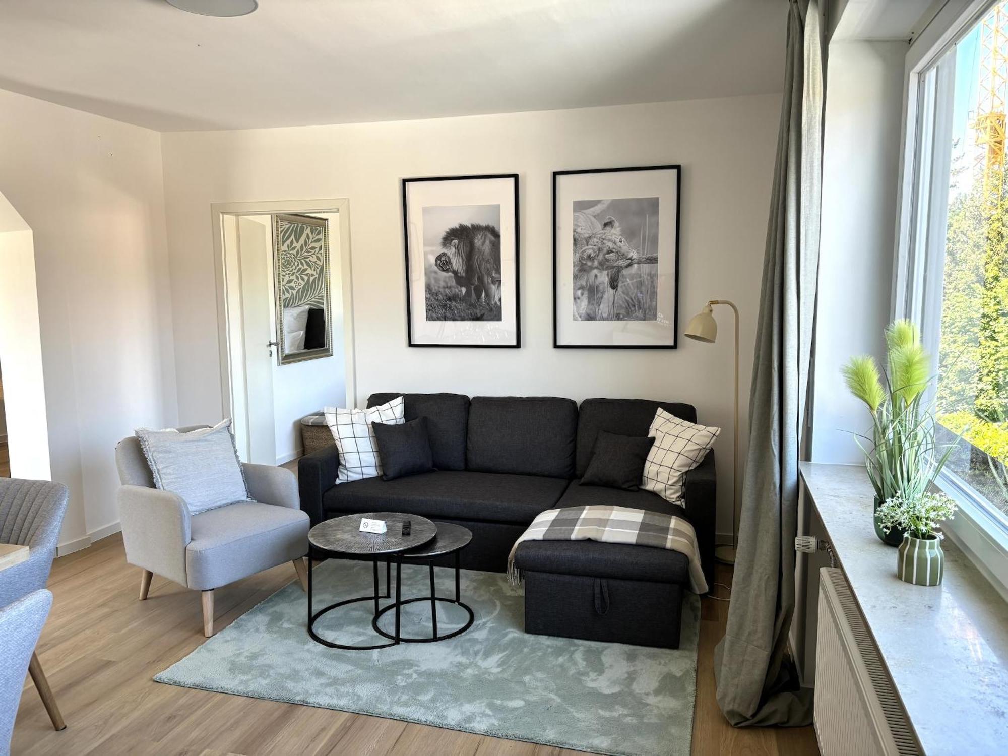 Gesamte Wohnung, Kueche, Parkplatz, Terrasse Bad Bellingen Luaran gambar